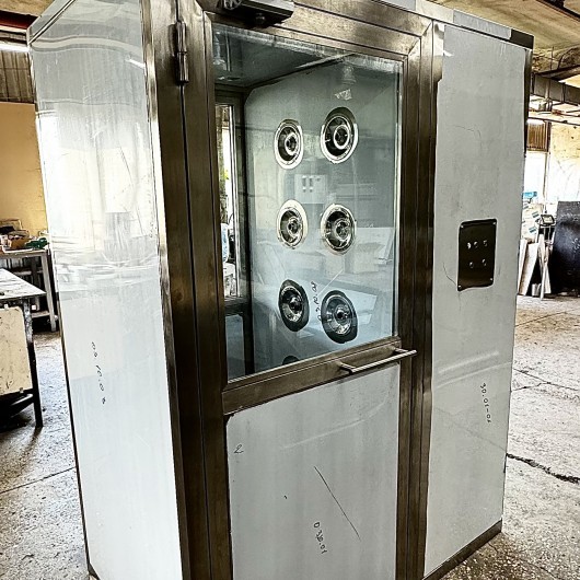 Shower Air Clean Room